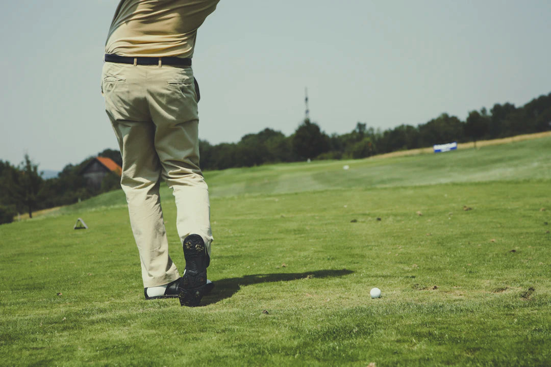 Unveiling the Benefits of Custom Golf Apparel