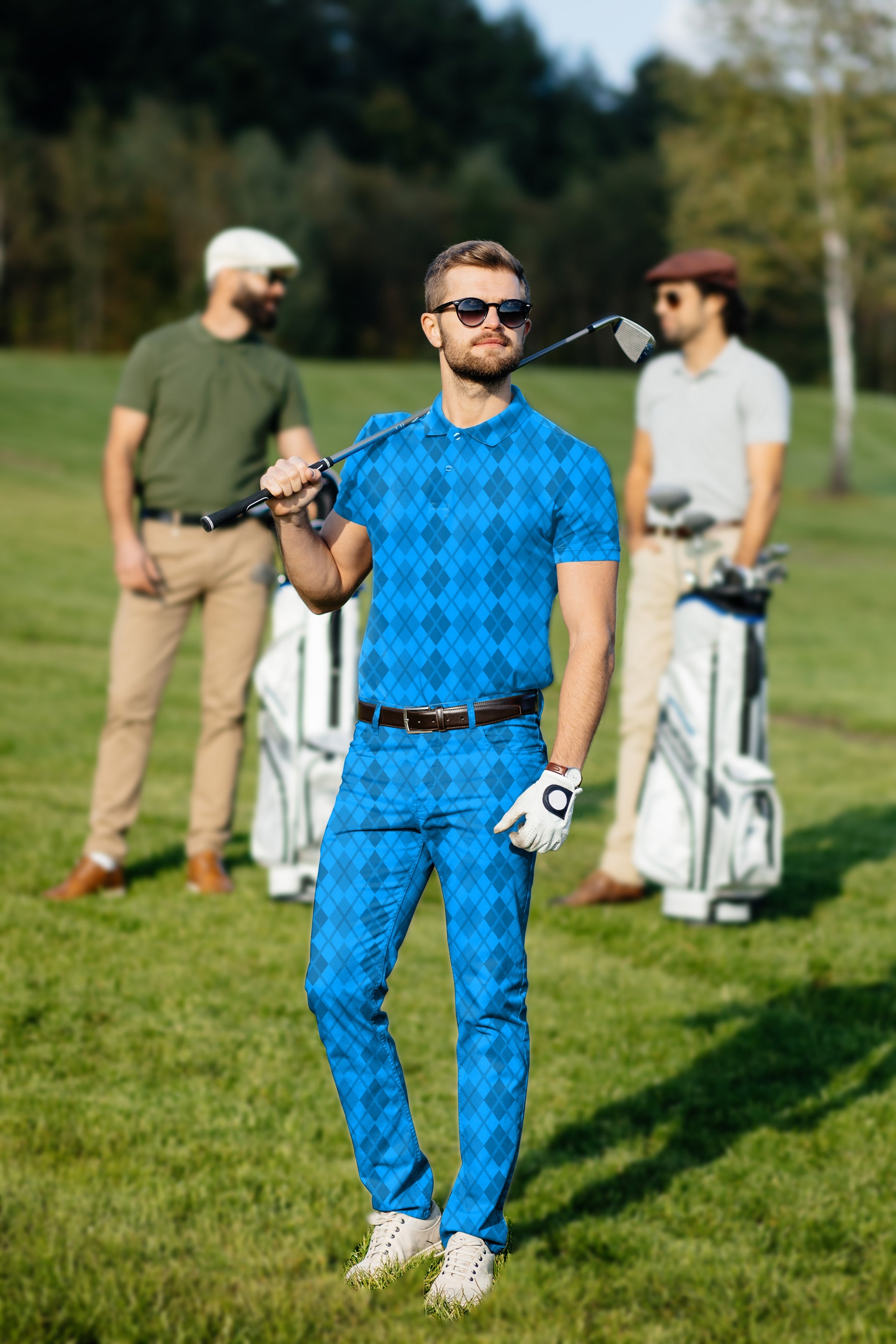 Men's golf set with blue argyle grid polo and pants, breathable and wrinkle resistant, perfect for sporty and business casual wear