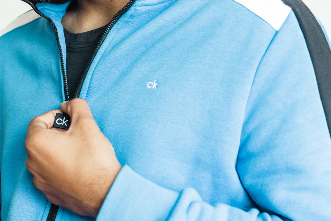 Lightweight Golf Jackets for Comfort on Windy Days
