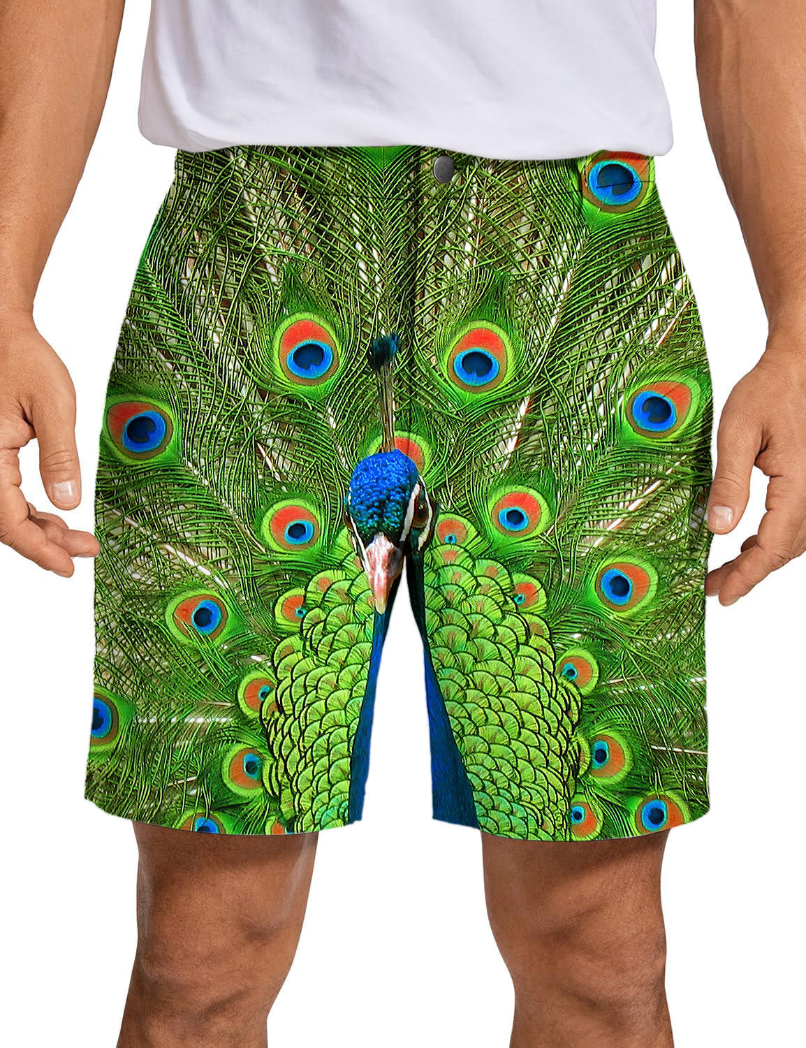 Men's peacock flaunting its tail Golf Shorts