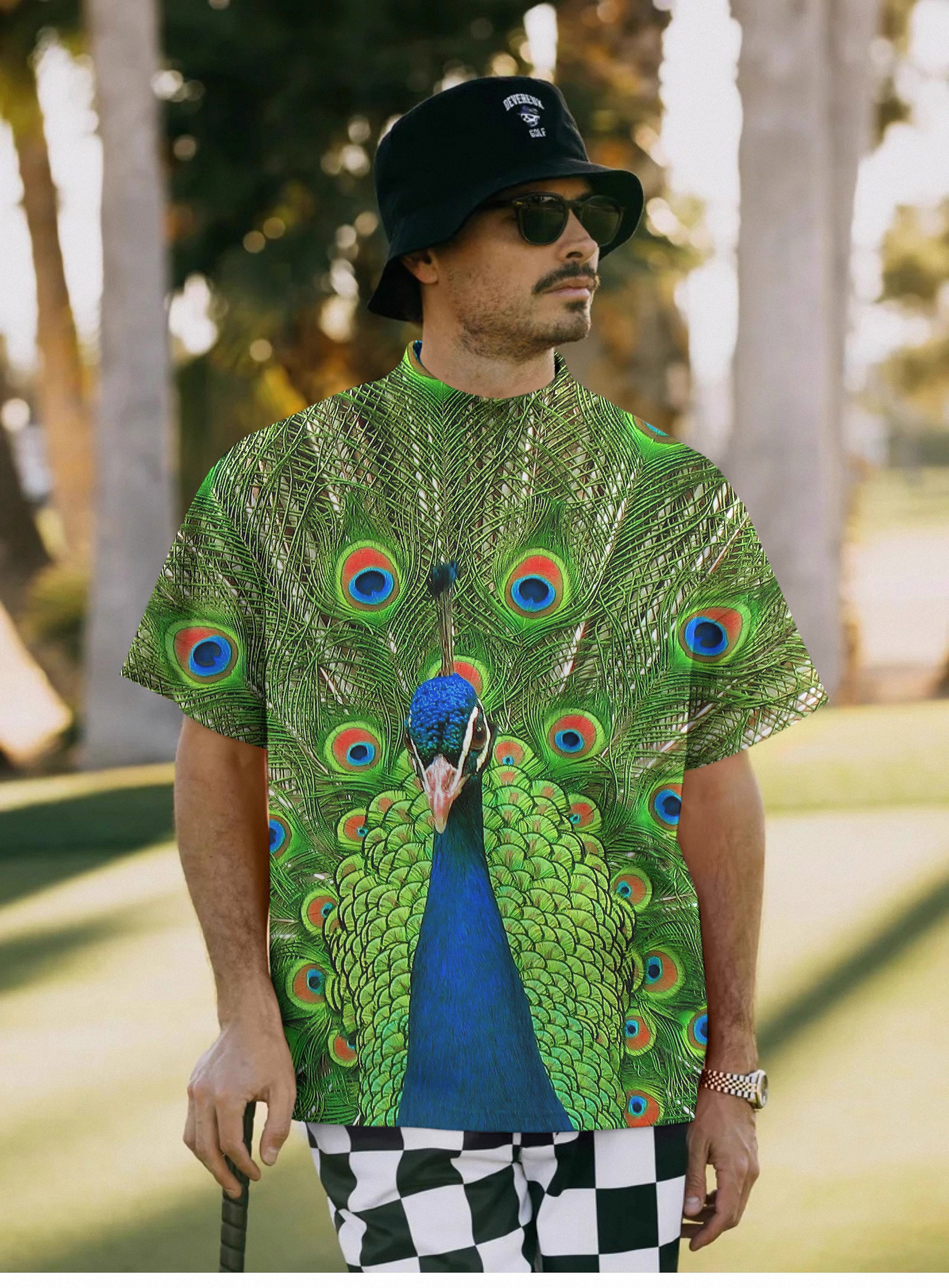 Men's peacock flaunting its tail Pullover High neck Long/Short sleeve T-Shirt